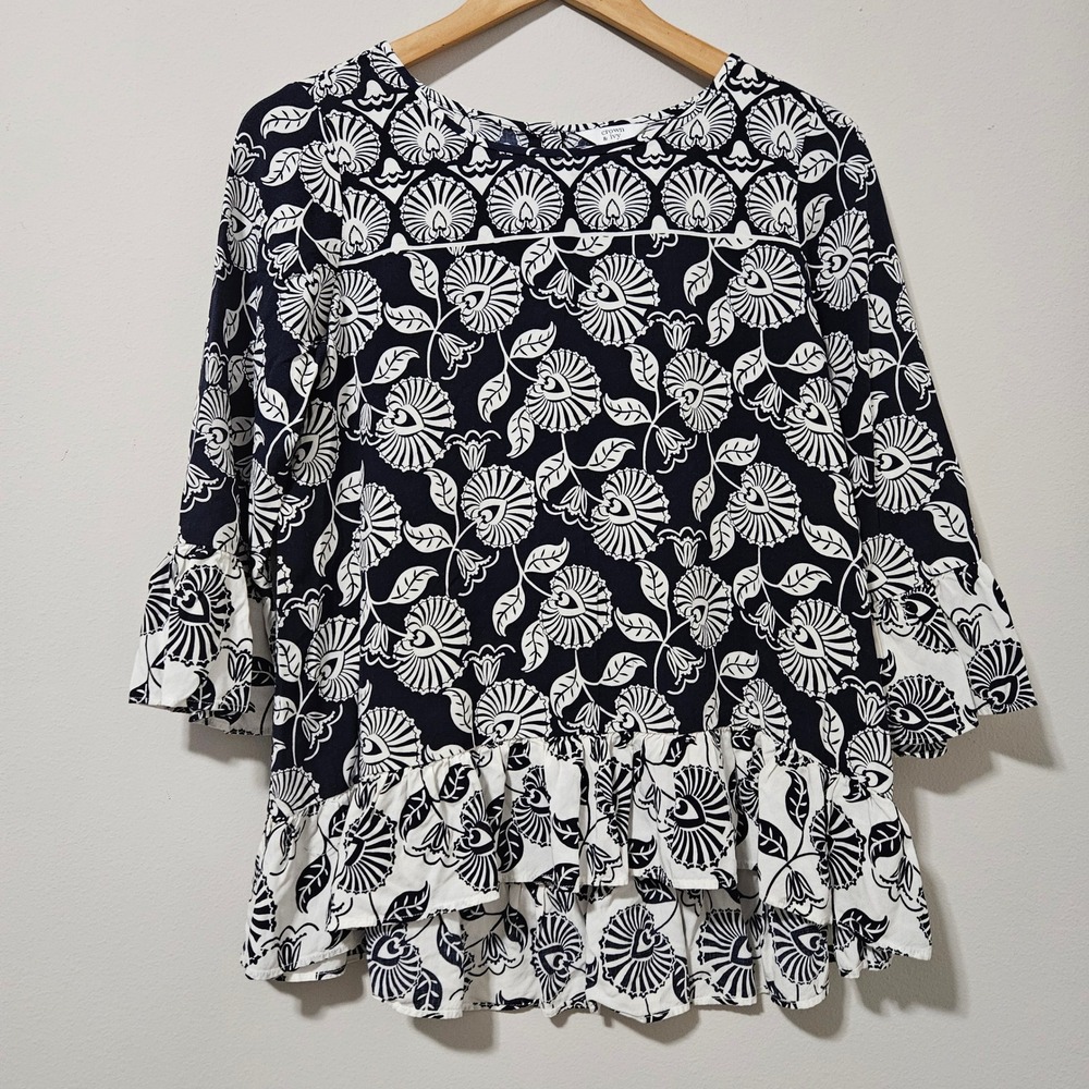 Crown & Ivy Womens XS Navy Blue‎ White Floral Ruffle Hem Bell Sleeve Blouse Top